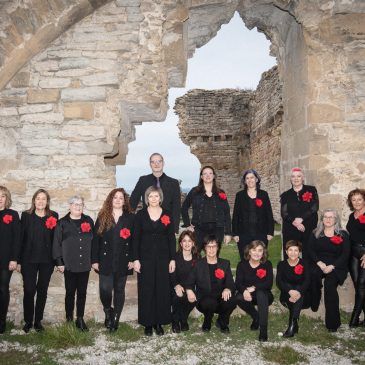 CORO DE TIEBAS
